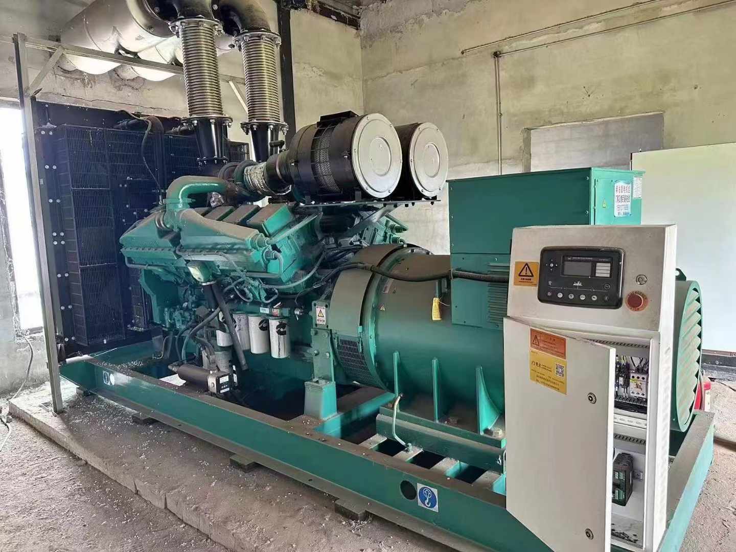 康县无功补偿装置的性能评估需要考虑哪些因素?